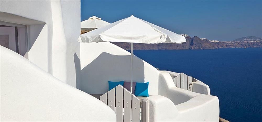 Liakada Oia Suites Exterior photo