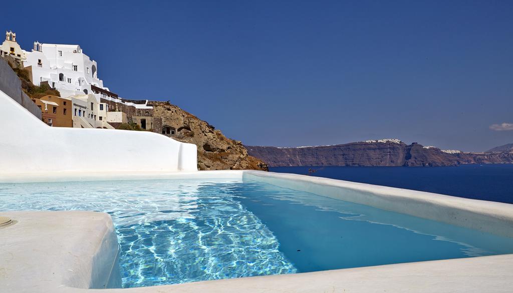 Liakada Oia Suites Exterior photo